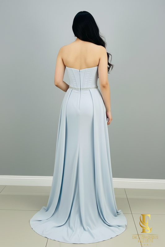Vestido Azul Cielo Strapless con Cristales y Falda Doble cod.0064