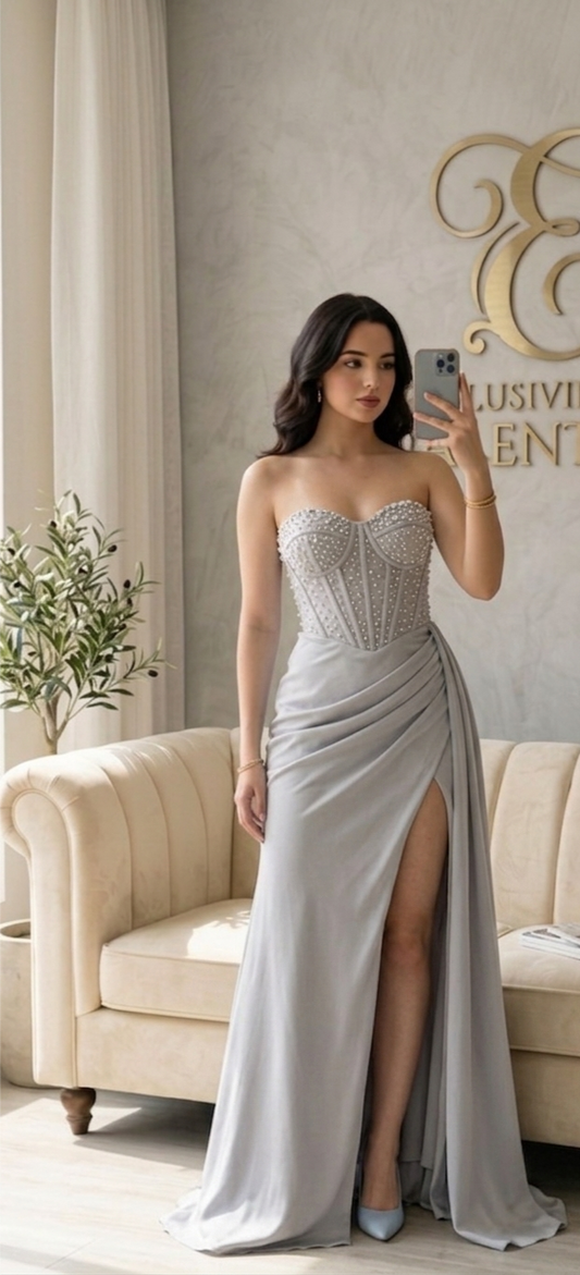 Vestido Gris Plata Corset Sweetheart Perlas Drapeado Abertura cod.V572