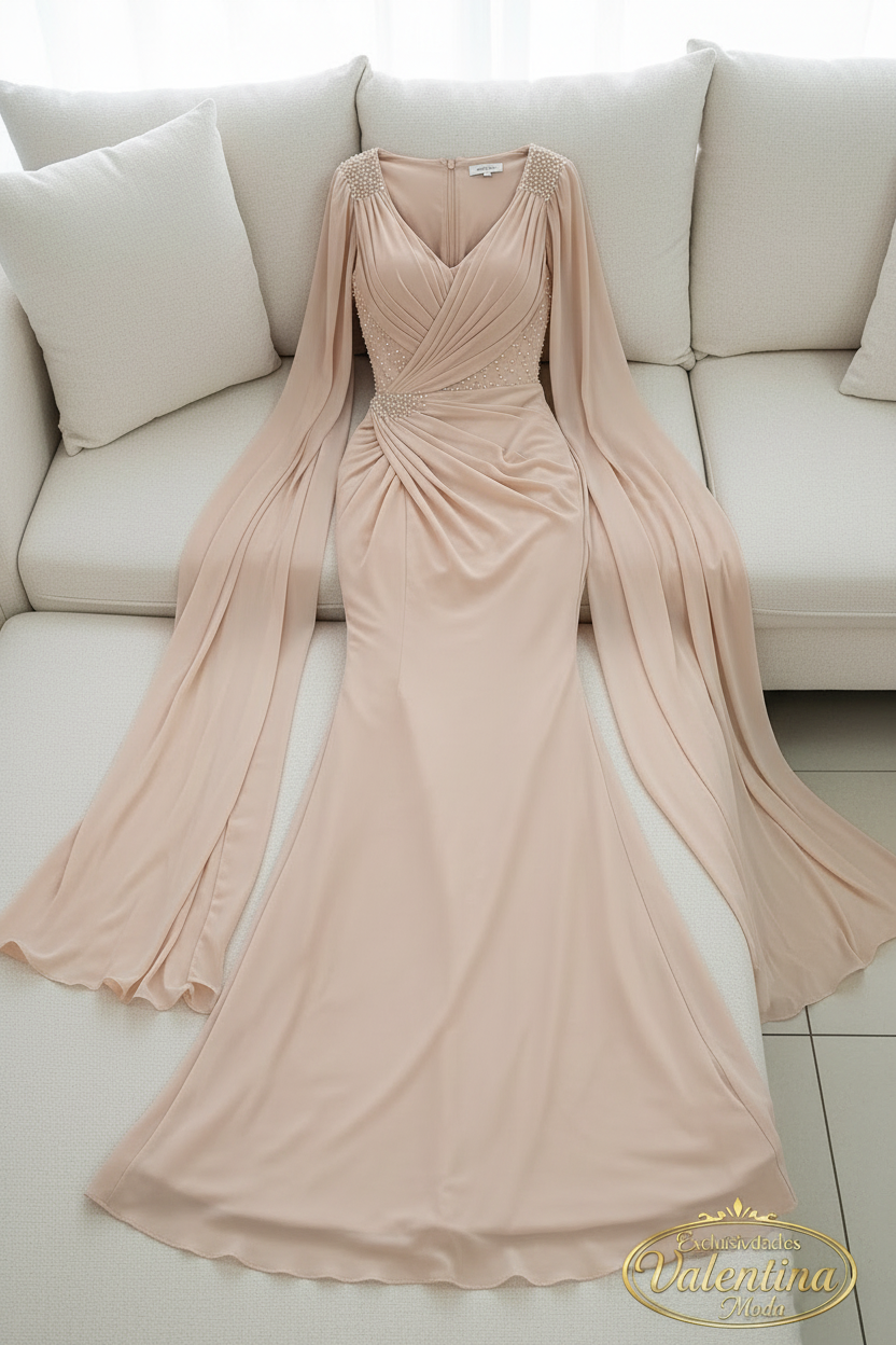 Flat lay limpio - Vestido nude champagne