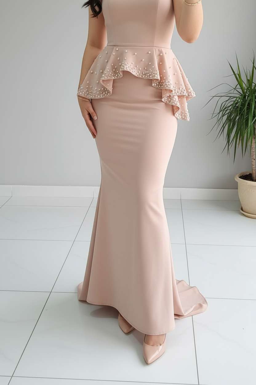Vestido Formal Blush Strapless Peplum Doble con Perlas y Falda Sirena con Cola cod.541