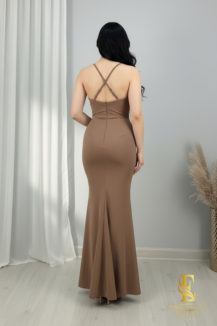 Vestido Sirena Café con Rosa en Cadera cod.0061