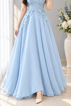 Vestido celeste corsé floral con perlas y mangas caídas cod. VC002