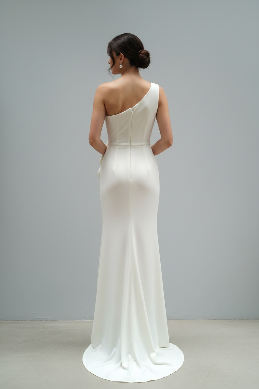 Vestido Crema Un Hombro Rosas 3D cod.V309