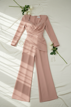 Enterizo blush rosa palo perlas escote cruzado pantalón wide leg C.1945