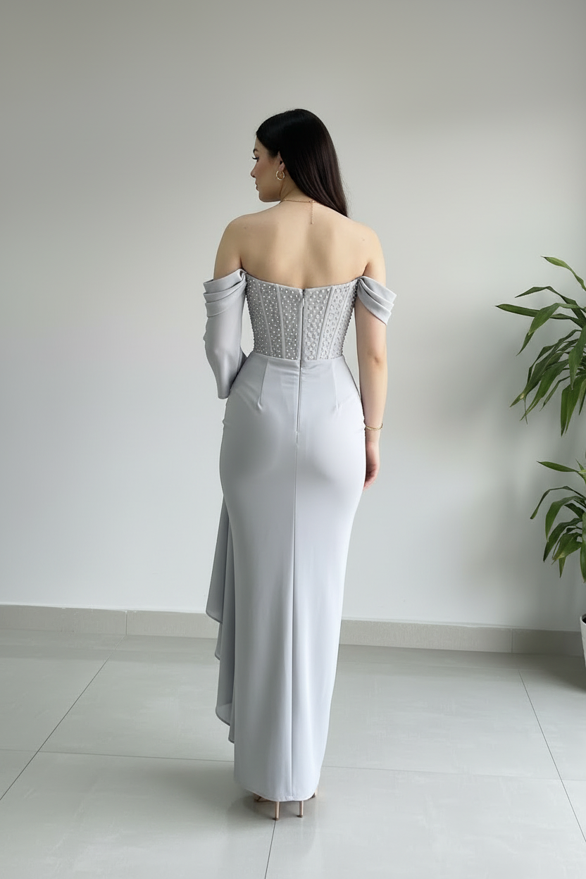 Vestido Formal Gris Plateado Off-Shoulder Corset de Perlas con Lazo Drapeado cod.521