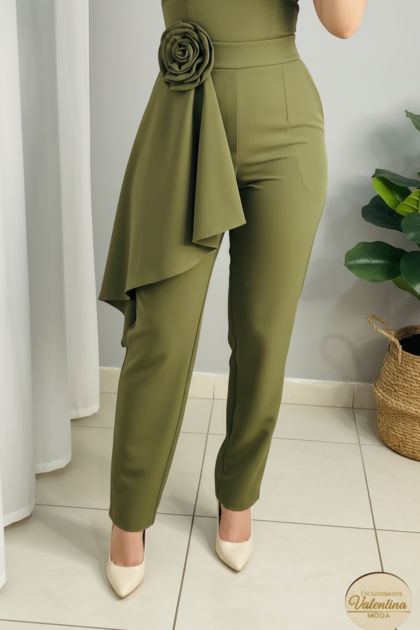 Jumpsuit Verde Oliva Strapless Escote Corazón con Rosa 3d cod.00140