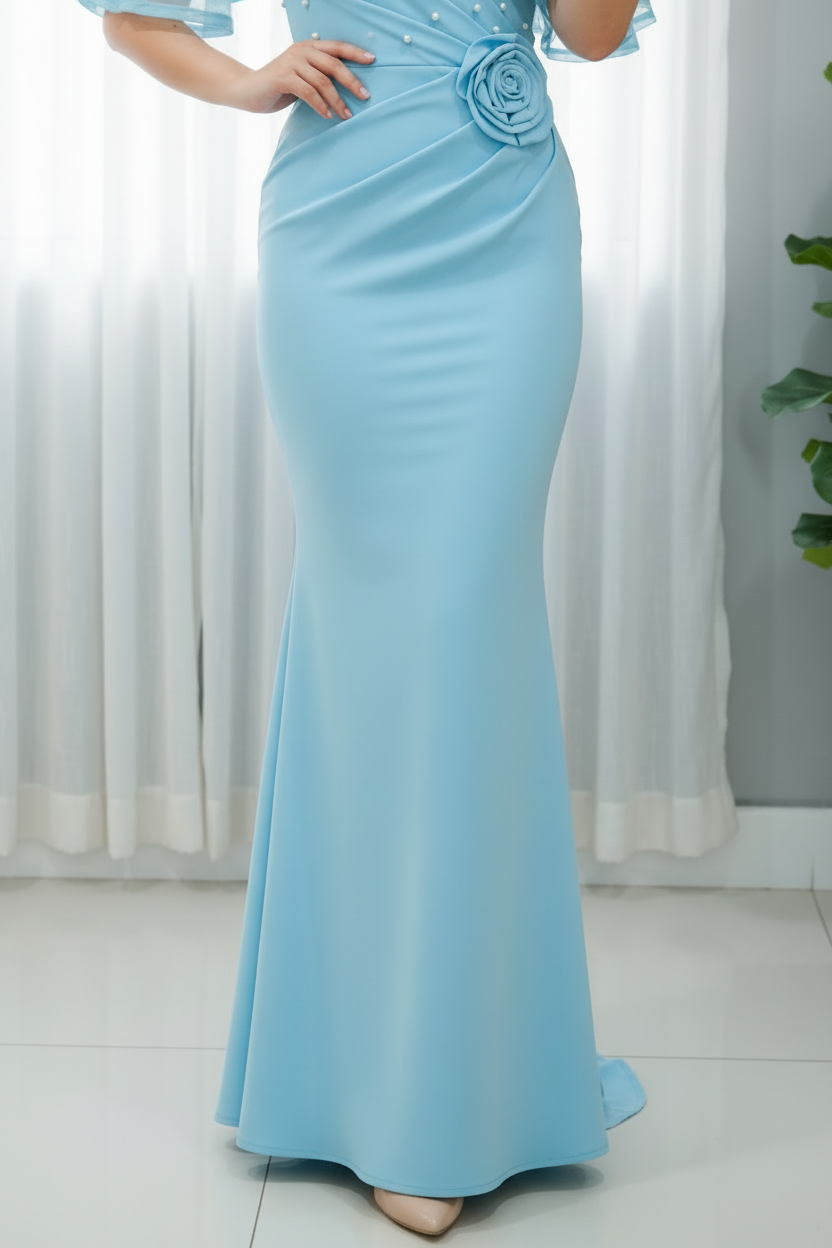 Vestido Azul Cielo Off-Shoulder Mangas Tul Dobles Perlas Rosa 3D y Falda Sirena cod.776