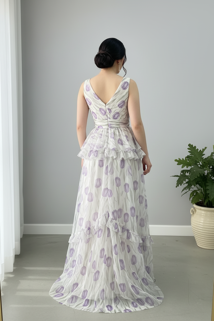 Vestido Tulipanes Lilas — Escote V, Volantes & Abertura cod.869
