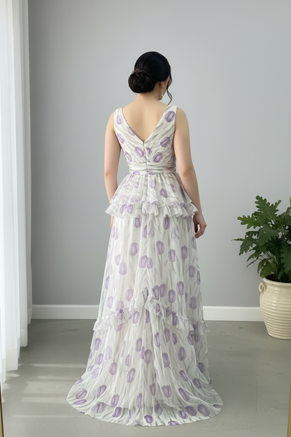 Vestido Tulipanes Lilas — Escote V, Volantes & Abertura cod.869
