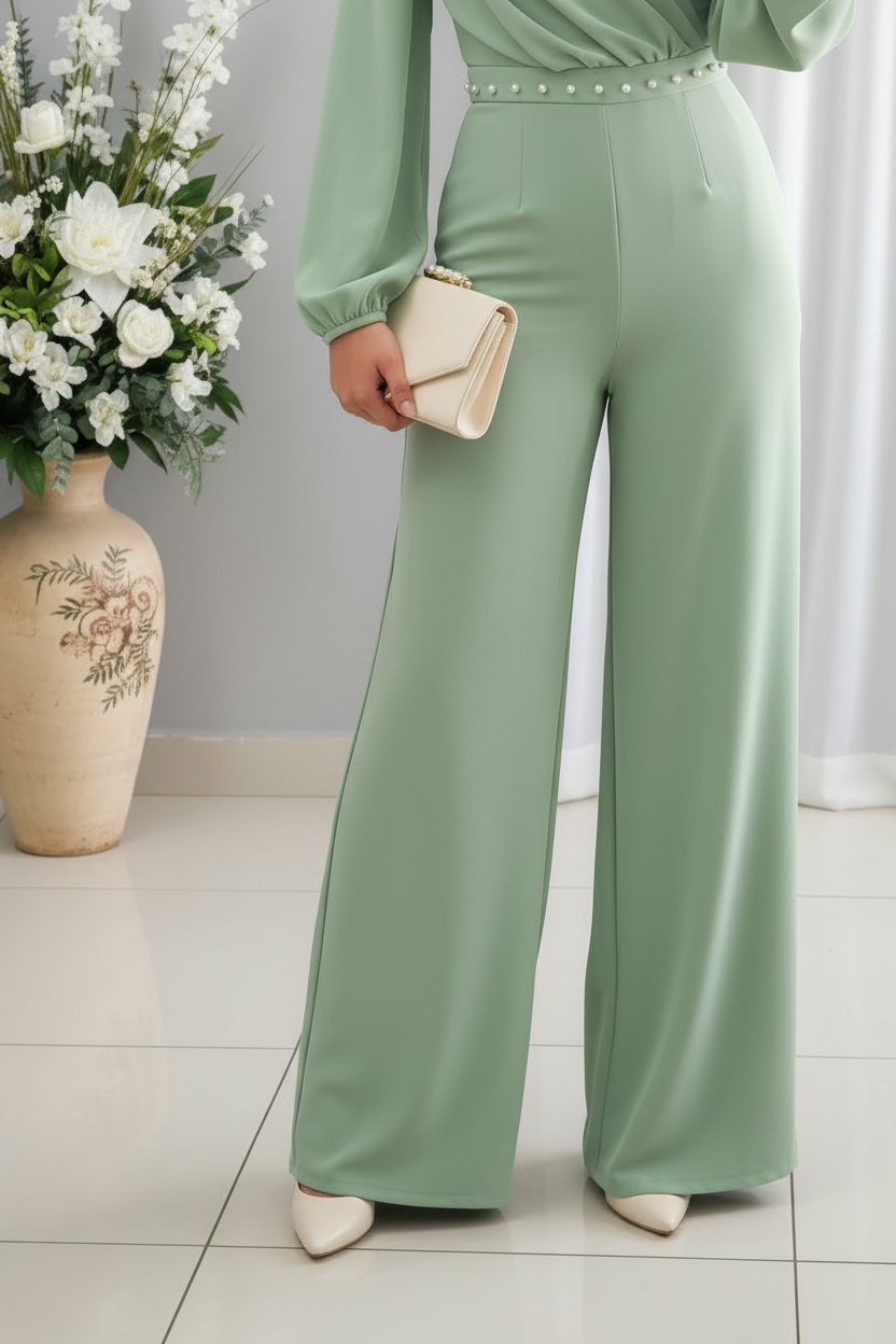 Enterizo Verde Menta Cruzado con Perlas y Manga Globo cod.E547