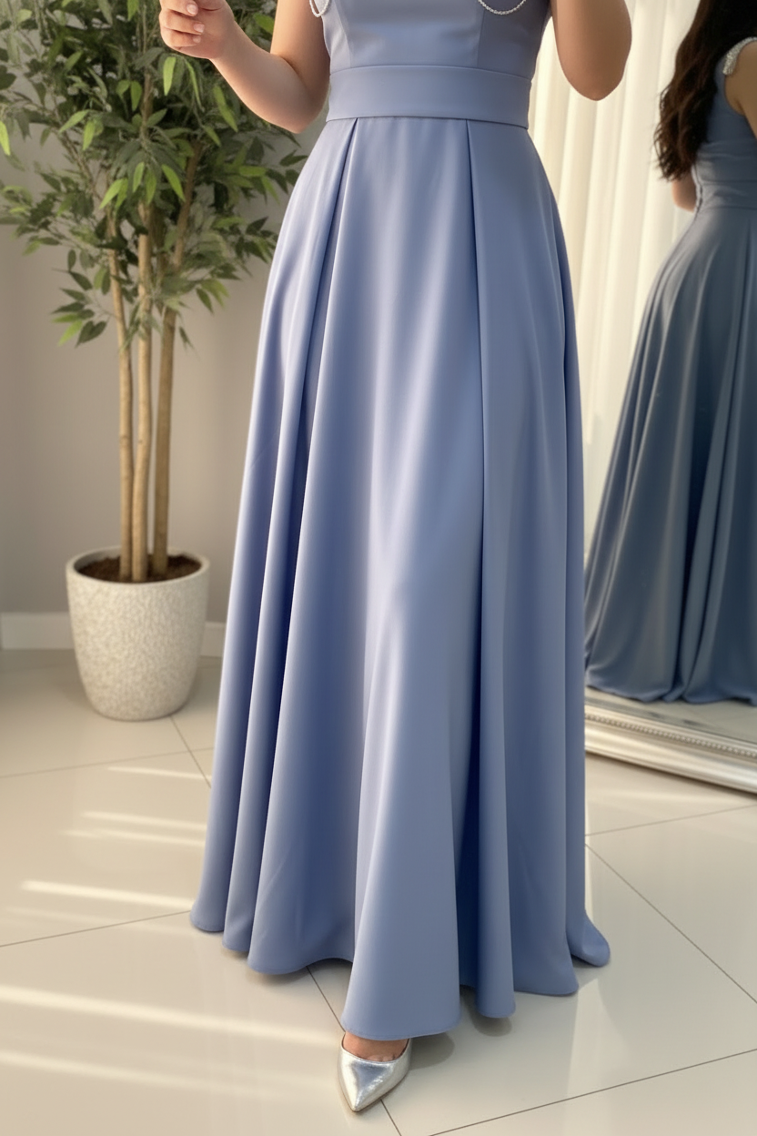 Vestido Blue Pearl – Gown Azul Acero Cuello Alto con Drapeado de Perlas cod.679
