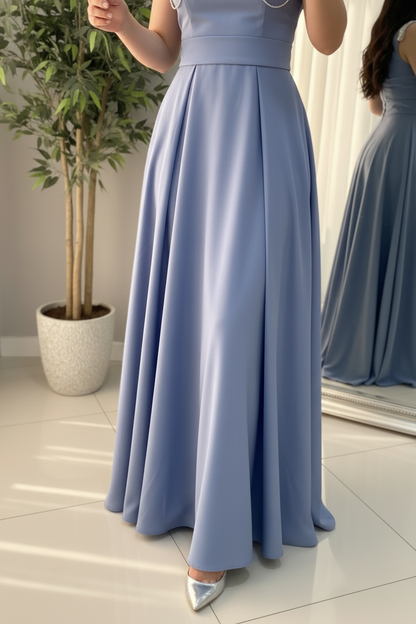 Vestido Blue Pearl – Gown Azul Acero Cuello Alto con Drapeado de Perlas cod.679