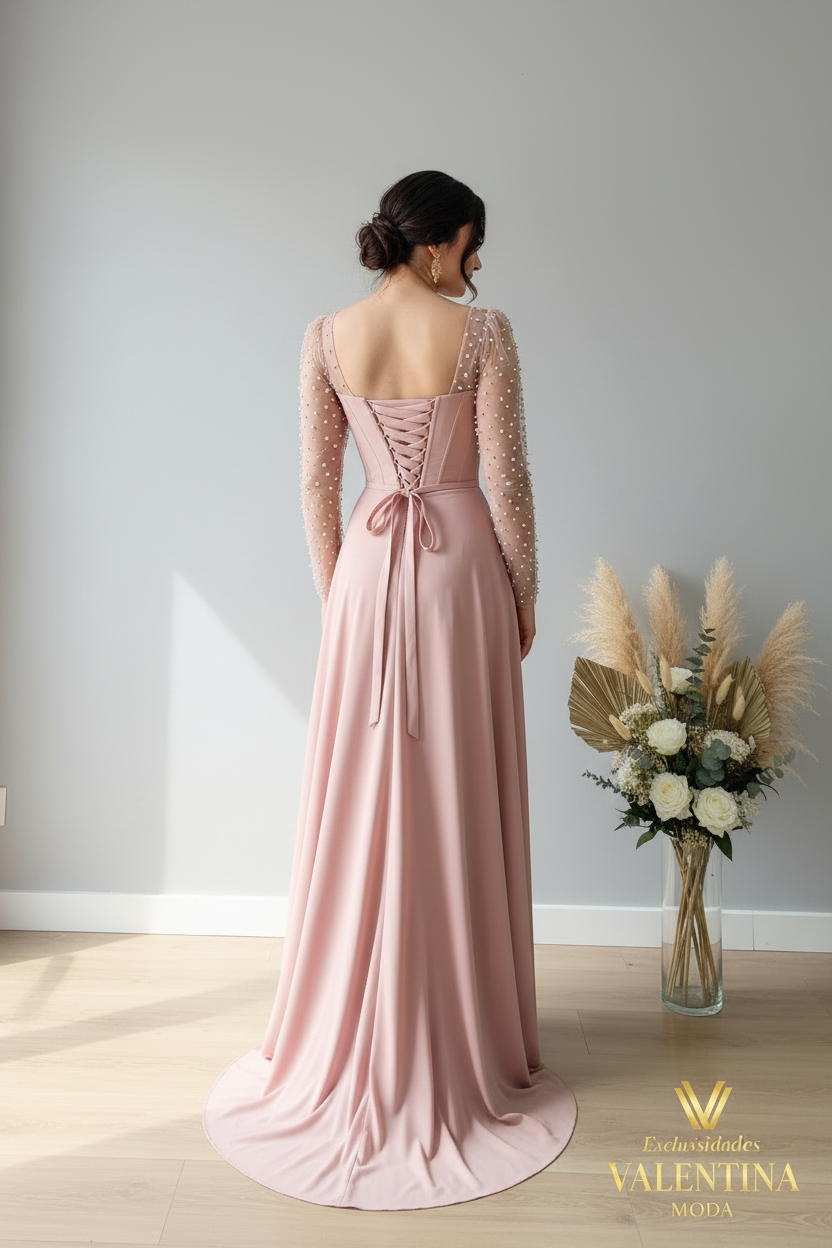 Vestido Rosado Corset con Mangas de Perlas