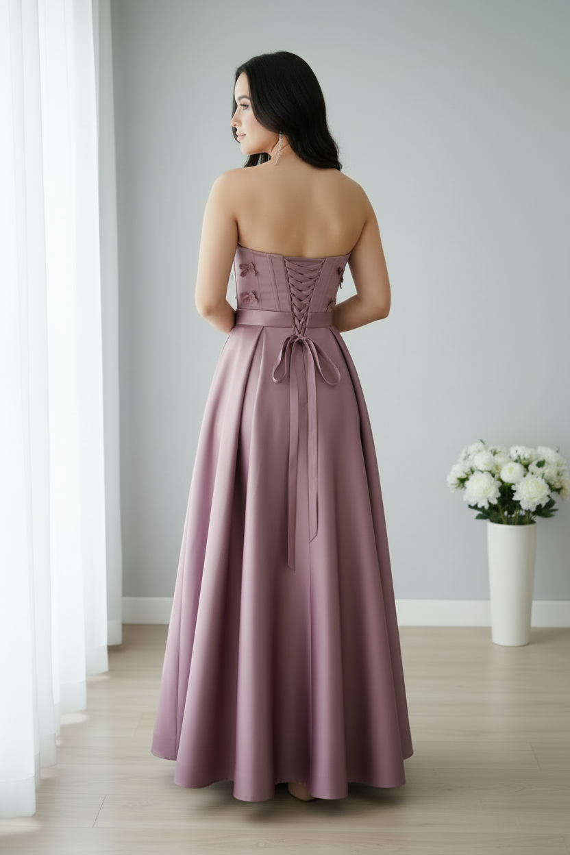 Vestido mauve strapless lazos 3D ball gown espalda corsé C.1940