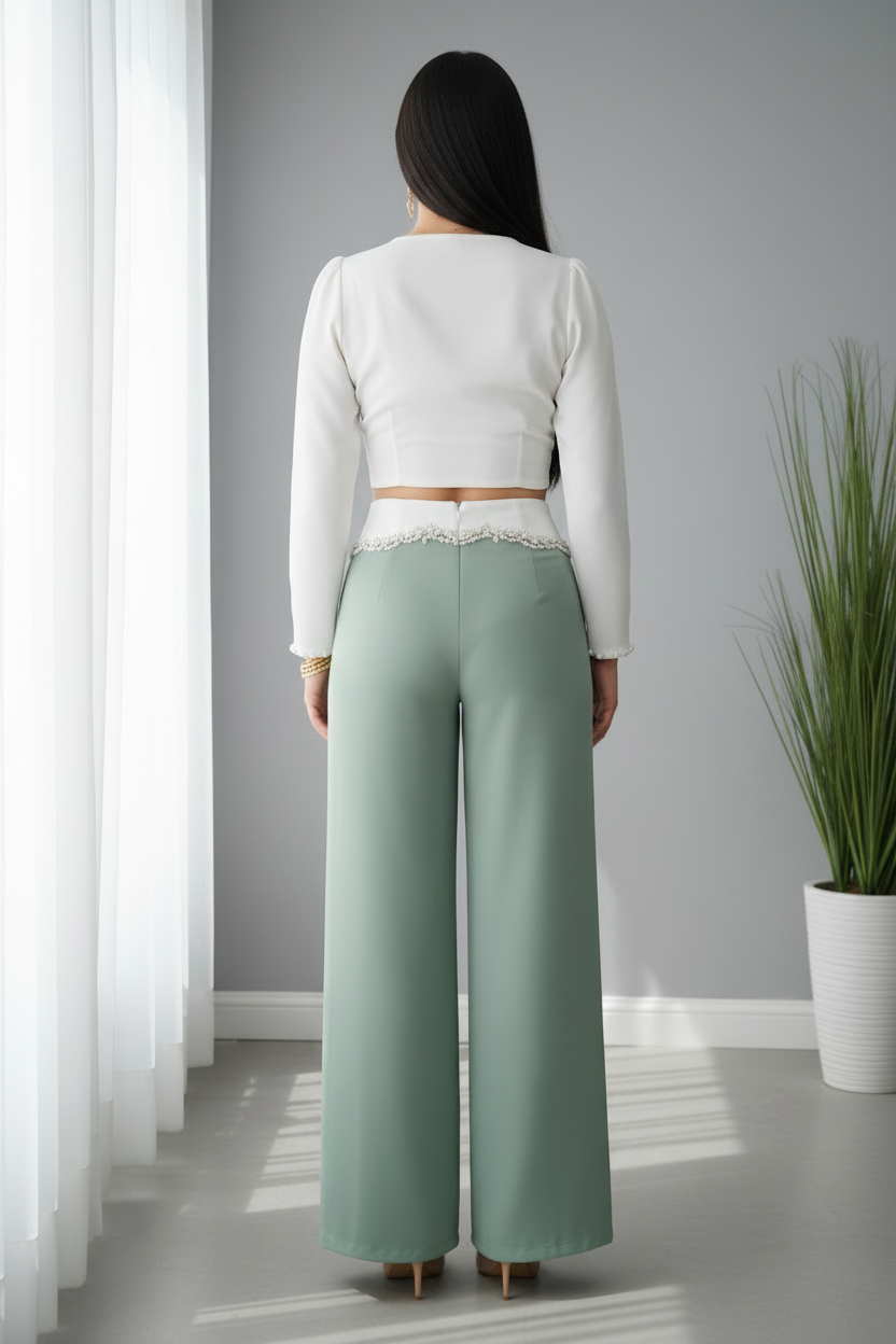 Conjunto Dos Piezas B. Blanca Cruzada y P. Verde Menta con Pedrería cod.C605