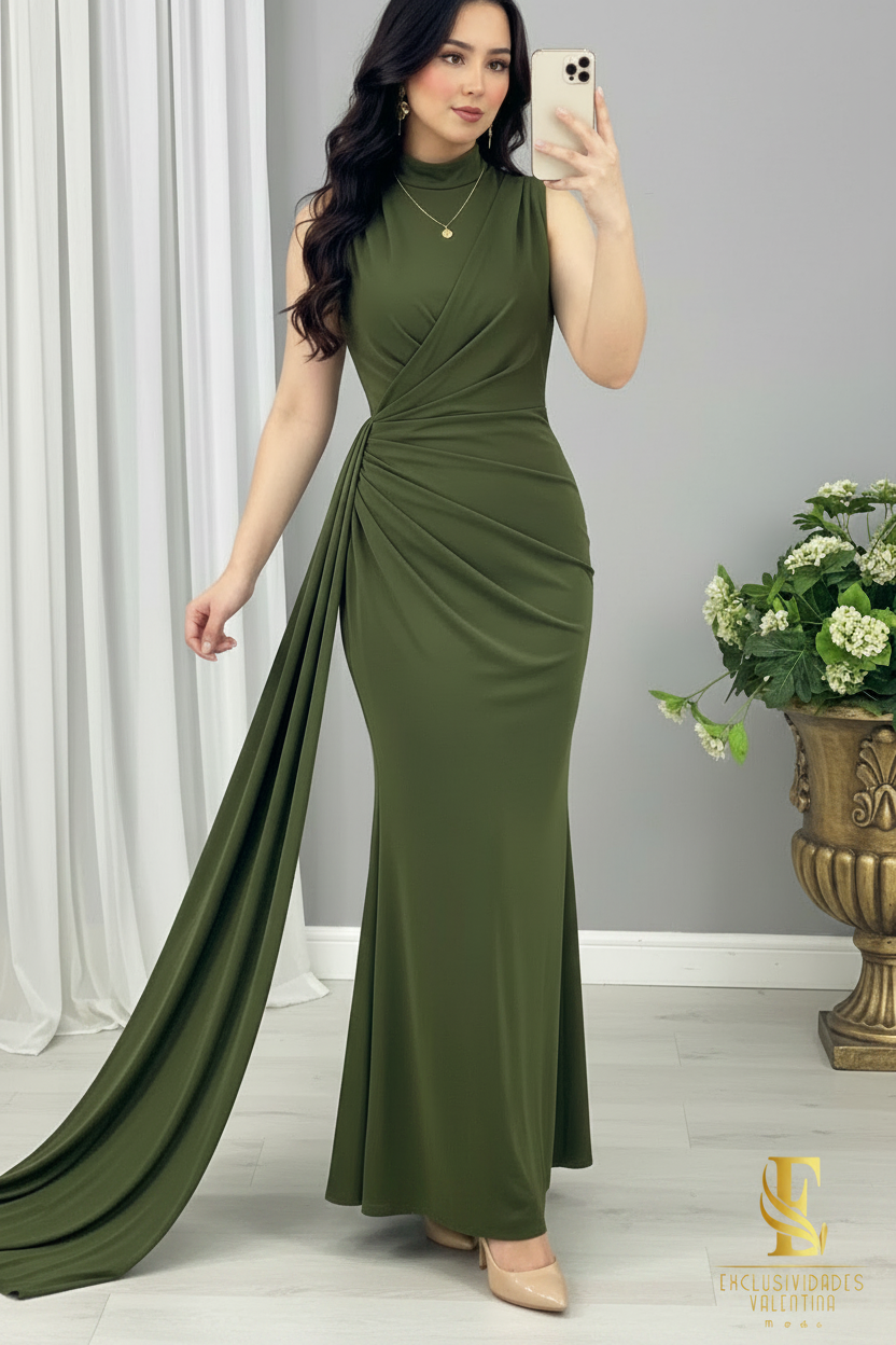 Vestido Verde Cazador — Cuello Alto Drapeado Cruzado con Cola Lateral cod.0052