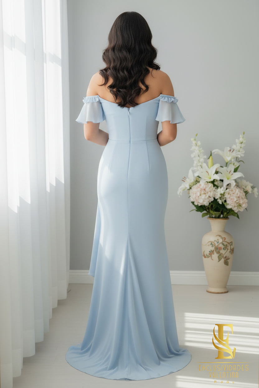 Vestido Sirena Azul Cielo | Off-Shoulder con Volantes, Perlas y Lazo en Gasa cod.V516