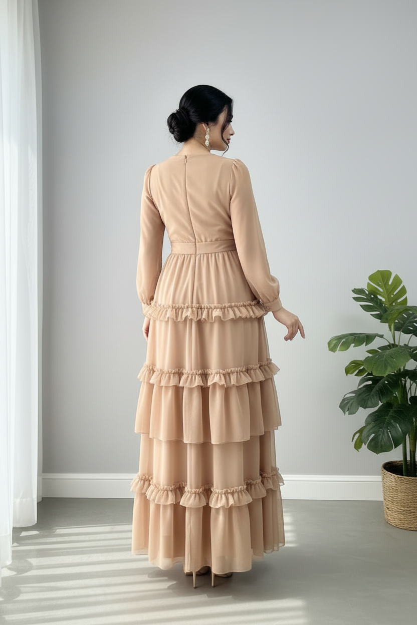 Vestido Nude Champagne Escote V Wrap Manga Larga Volantes Cascada cod.826