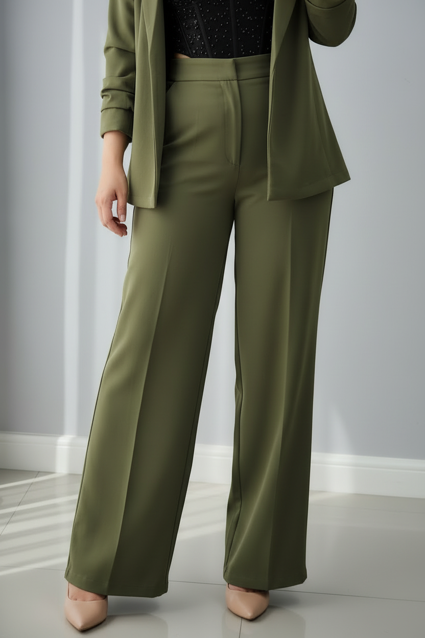 Conjunto 3 Piezas Verde Militar Blazer Rosa 3D Corset Negro y Palazzo cod.740