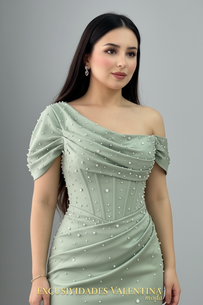Vestido Sirena Verde Salvia con Perlas y Escote Asimétrico cod.V850