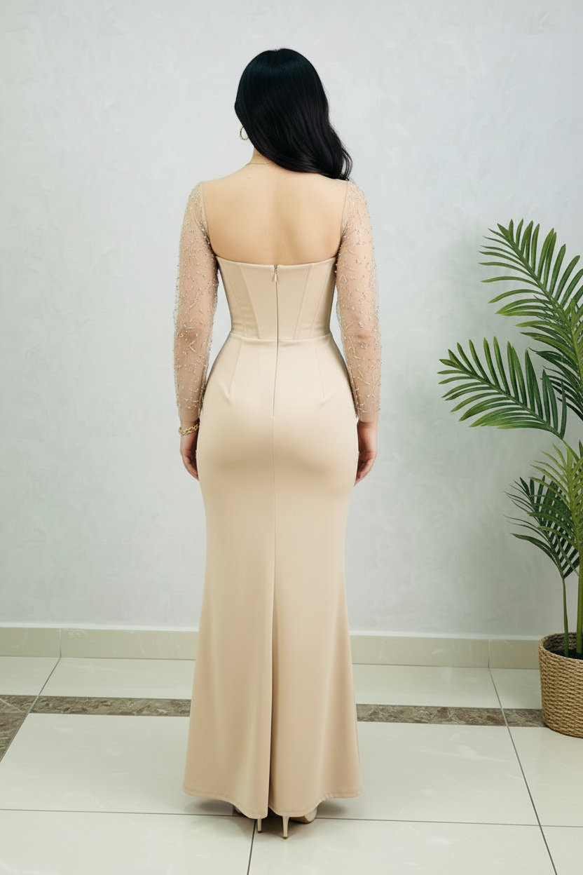 Vestido Formal Champagne Corset con Mangas de Tul y Perlas y Abertura Frontal cod.526