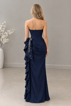 Vestido largo azul marino strapless con pedrería y lazo lateral cod. VC012