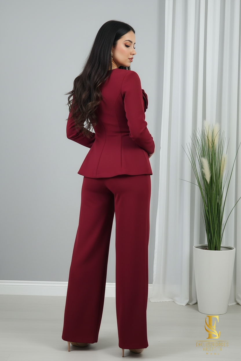 Conjunto Borgoña — Blazer Peplum Rosa 3D & Palazzo cod.0037
