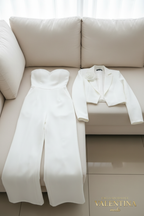 Enterizo Blanco Strapless con Blazer y Rosa de Tela cod.E536