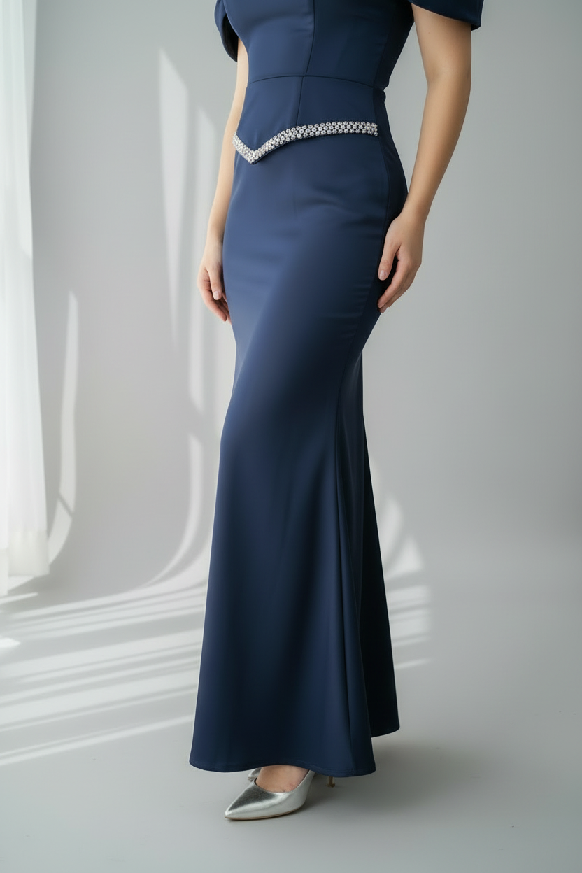Vestido Azul Marino Off-Shoulder con Perlas en Escote y Cintura Sirena cod.741
