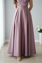 Vestido mauve strapless lazos 3D ball gown espalda corsé C.1940