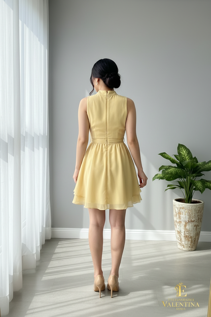 Vestido Amarillo Mantequilla Halter Rosa 3D Falda Capas Chifón cod.931