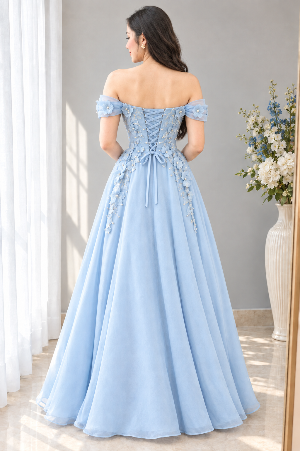 Vestido celeste corsé floral con perlas y mangas caídas cod. VC002