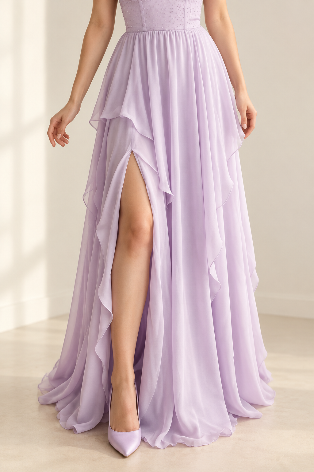Vestido largo lila escote corazón con volantes y espalda corsé cod. VC019