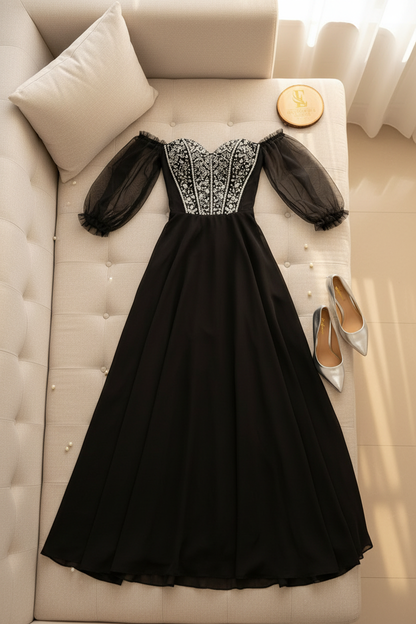 Vestido Formal Negro Off-Shoulder Corsé de Pedrería Plateada y Mangas de Tul cod.555