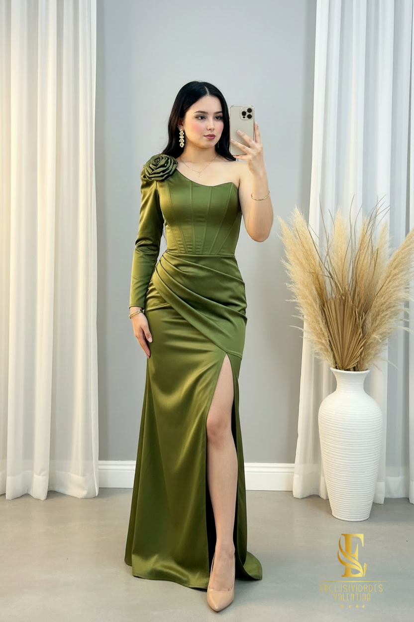 Vestido Satinado Verde Militar Un Hombro cod.00186