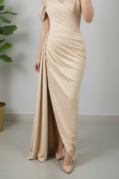 Vestido Champagne Dorado Off-Shoulder Drapeado con Abertura cod.644