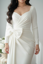 Vestido Blanco Off-Shoulder Manga Larga con Lazo Frontal y Corte Columna — Novia y Gala cod.0073