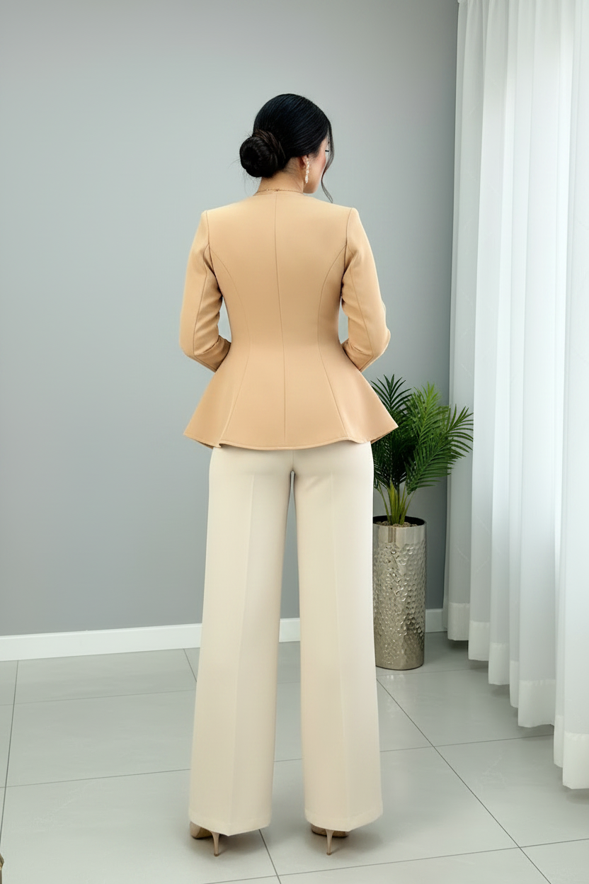 Conjunto Dos Piezas Camel — Blazer Peplum & Pantalón Palazzo cod.874