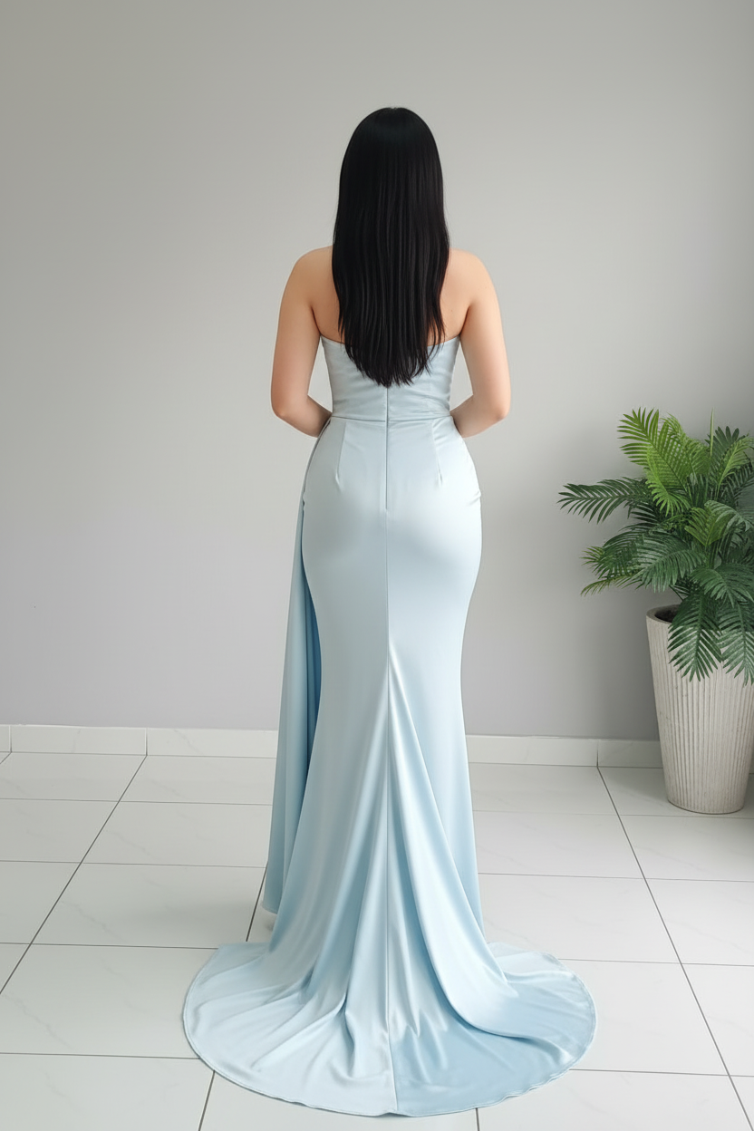 Vestido Celeste Sirena – Gown Azul Cielo Strapless con Cola cod.672