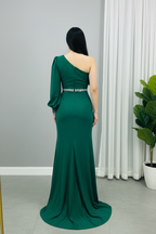 Vestido Verde Esmeralda Un Hombro Cinturón Perlas | VE-022