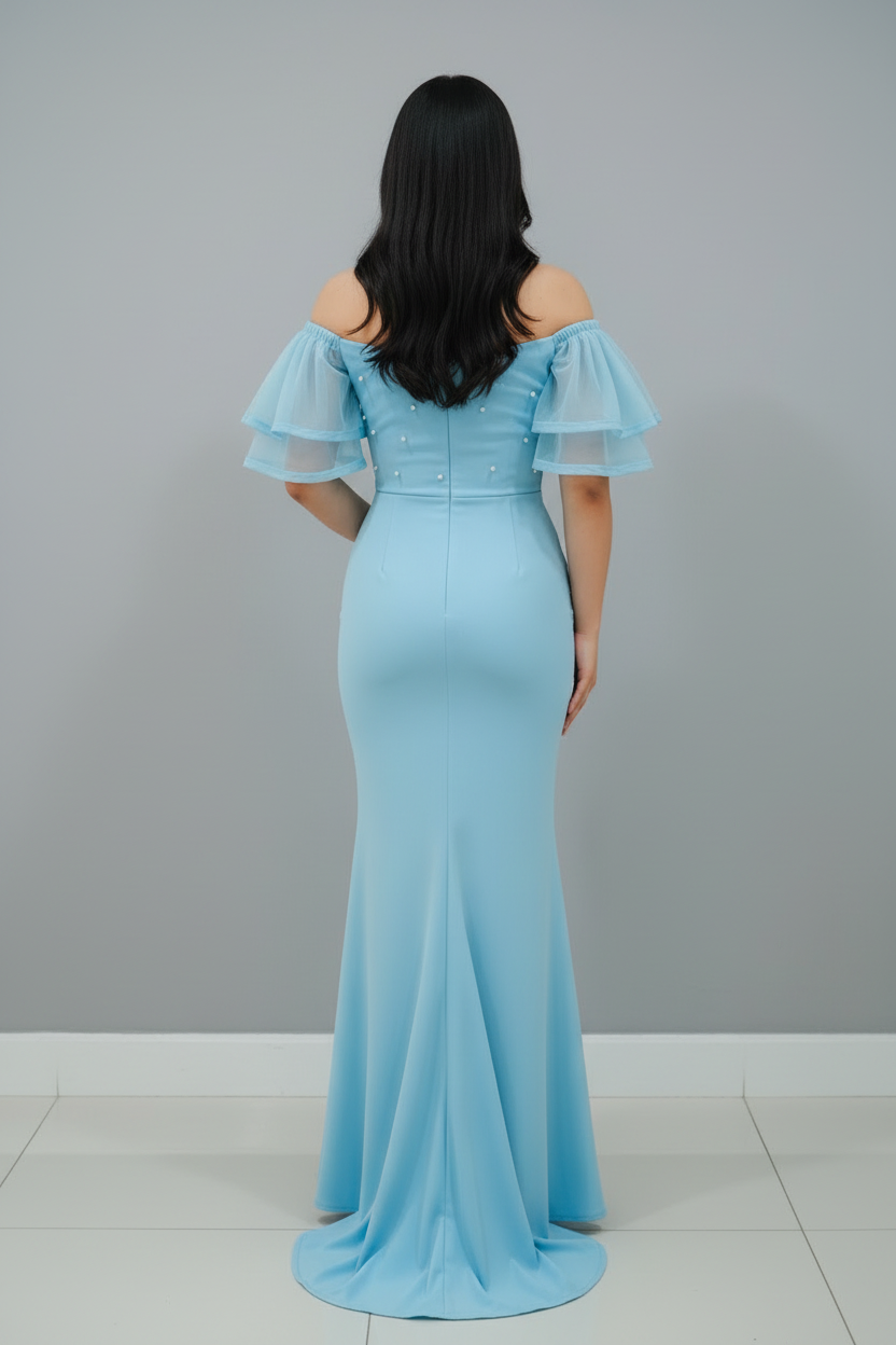 Vestido Azul Cielo Off-Shoulder Mangas Tul Dobles Perlas Rosa 3D y Falda Sirena cod.776