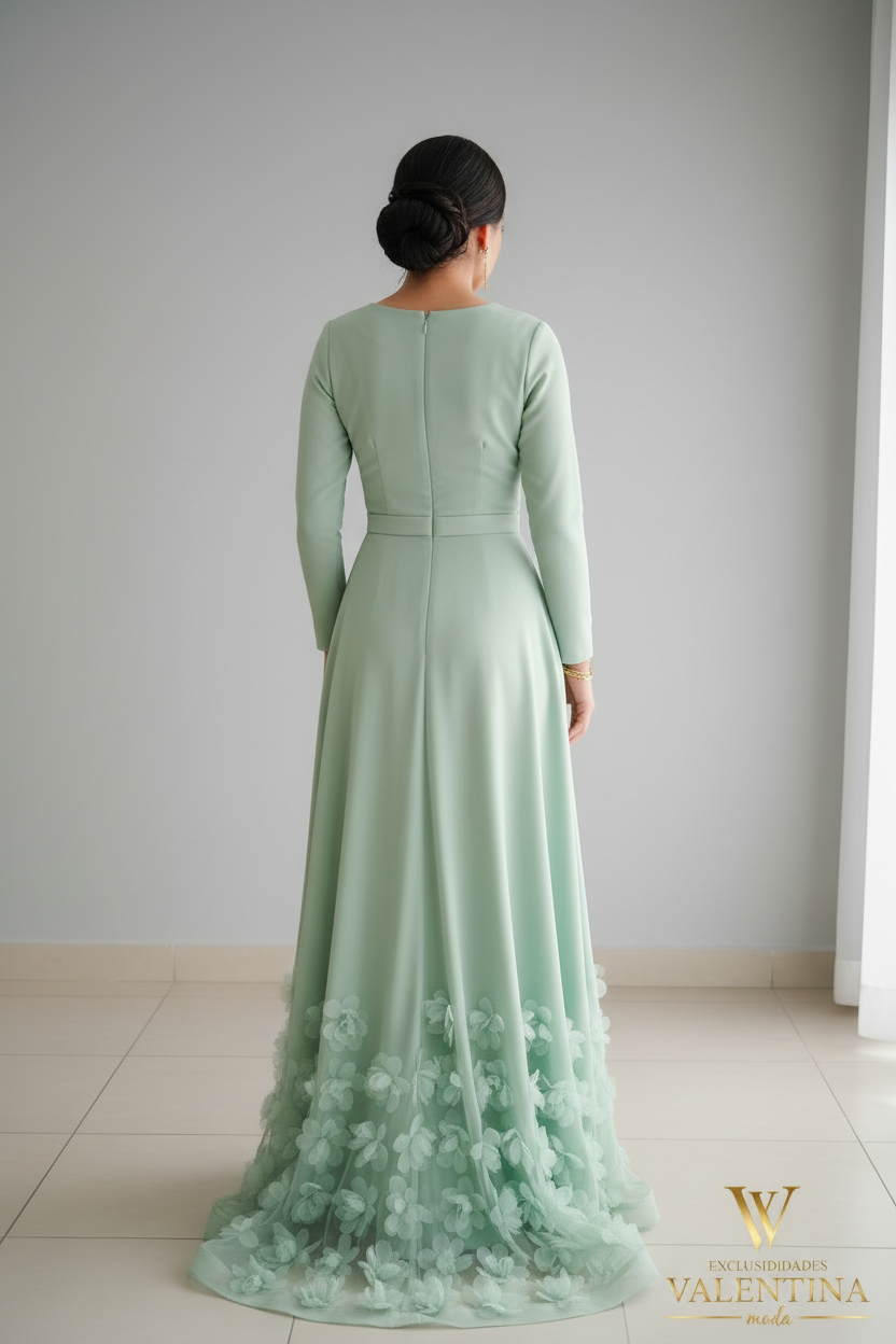 Vestido Verde Menta Manga Larga Escote V con Flores 3D en Ruedo cod.V538