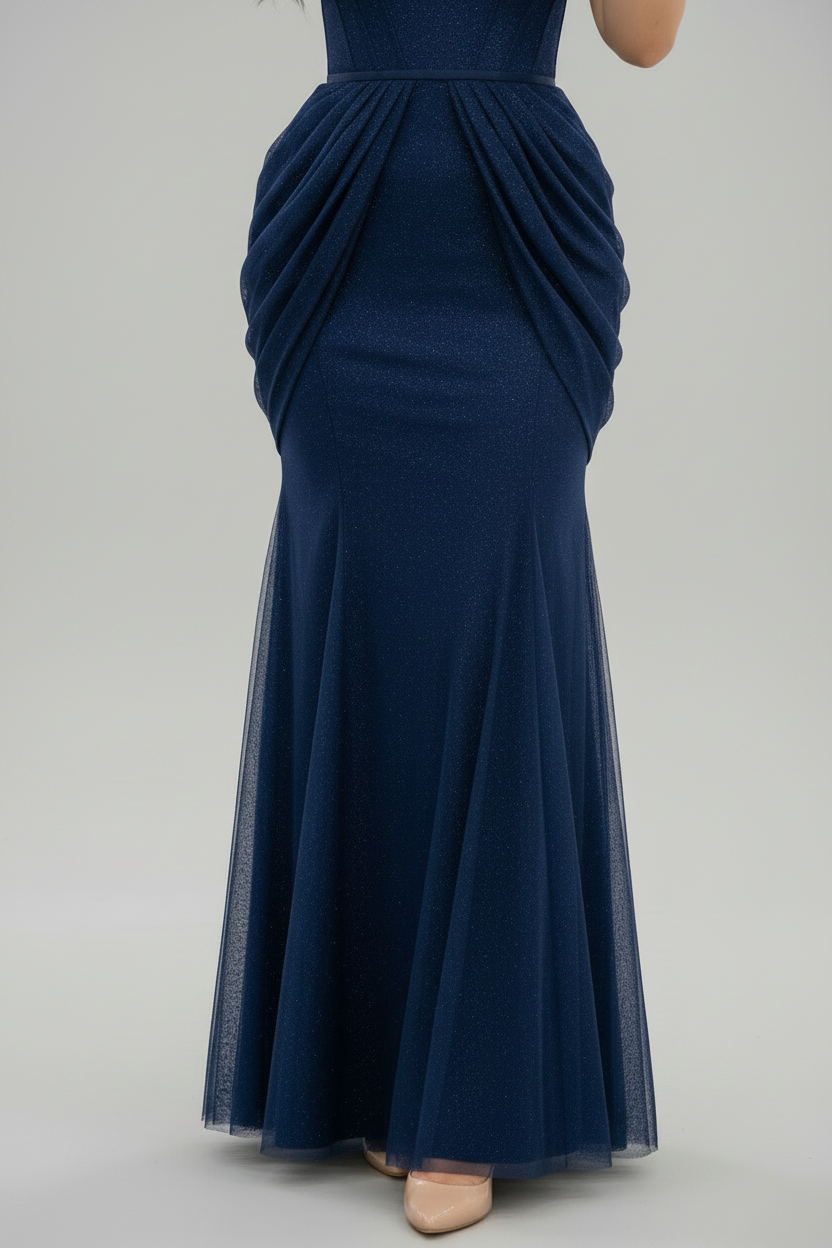 Vestido Azul Marino — Tul con Destellos, Pedrería y Drapeado Pétalos cod.V629