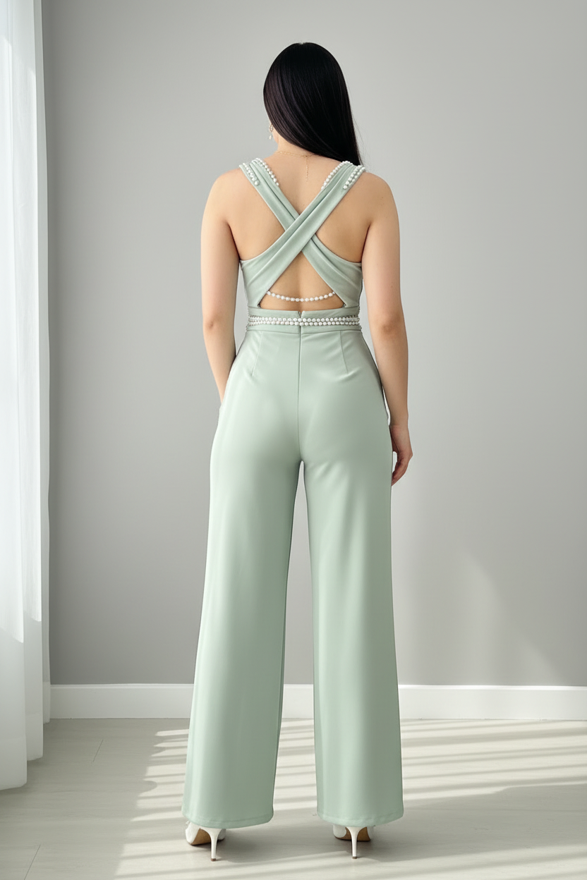 Enterizo Verde Menta — Escote V con Tirantes de Perlas y Rosa D cod.E626