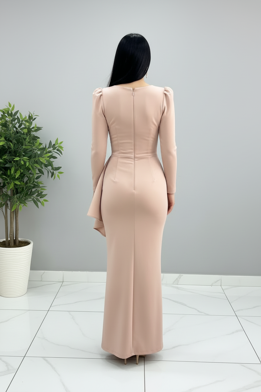 Vestido Nude Rosa Peplum Asimétrico con Bordado Floral cod.639