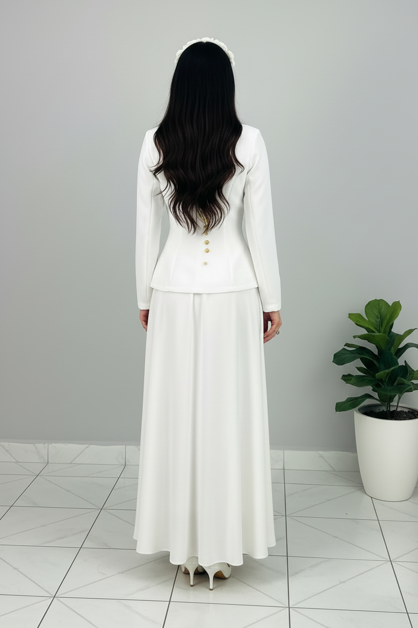 Conjunto Formal Blanco Blazer con Botones Dorados y Falda Maxi cod.501