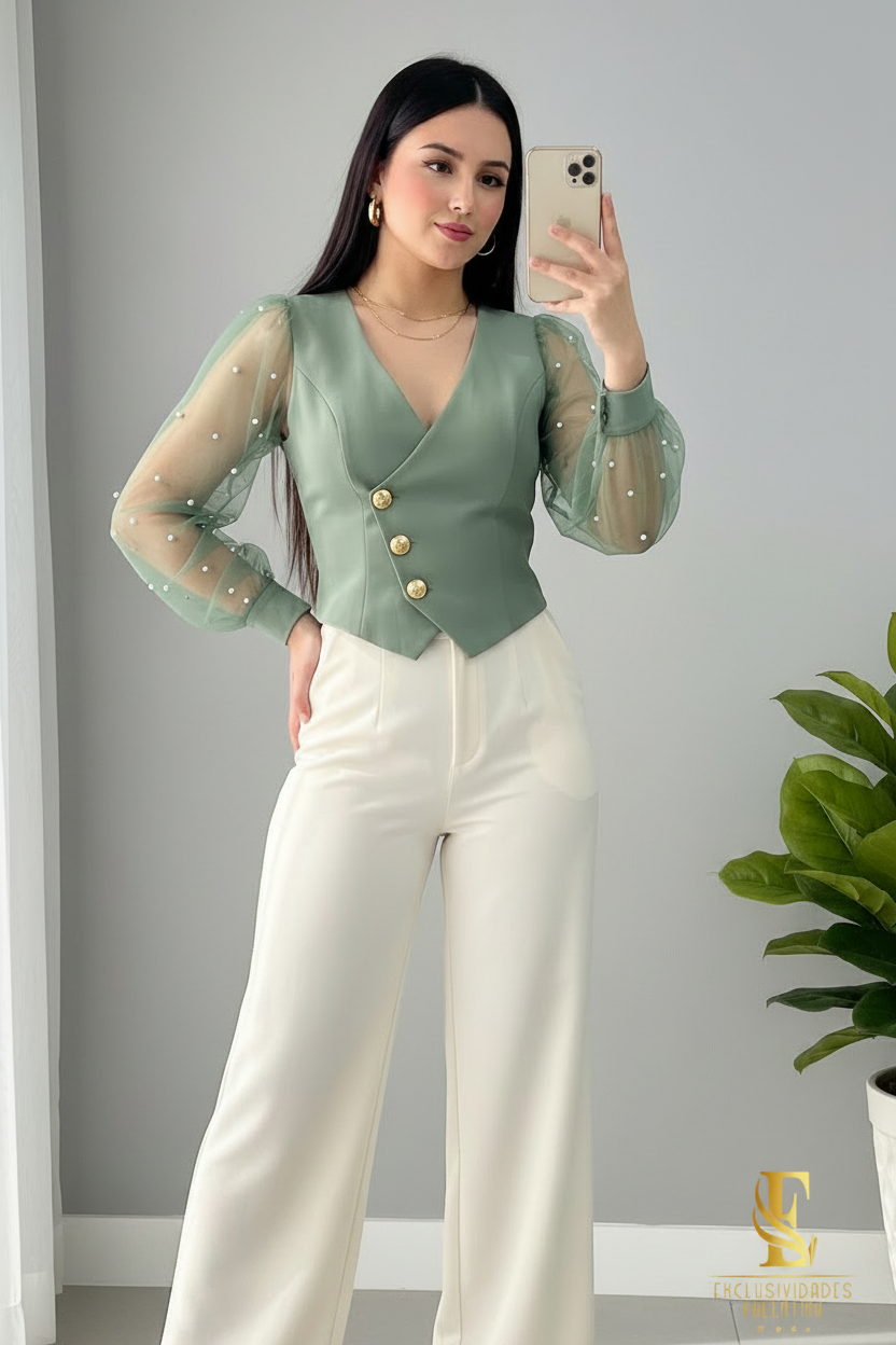Conjunto Top Verde Sage con Perlas y Pantalón Blanco cod.0063