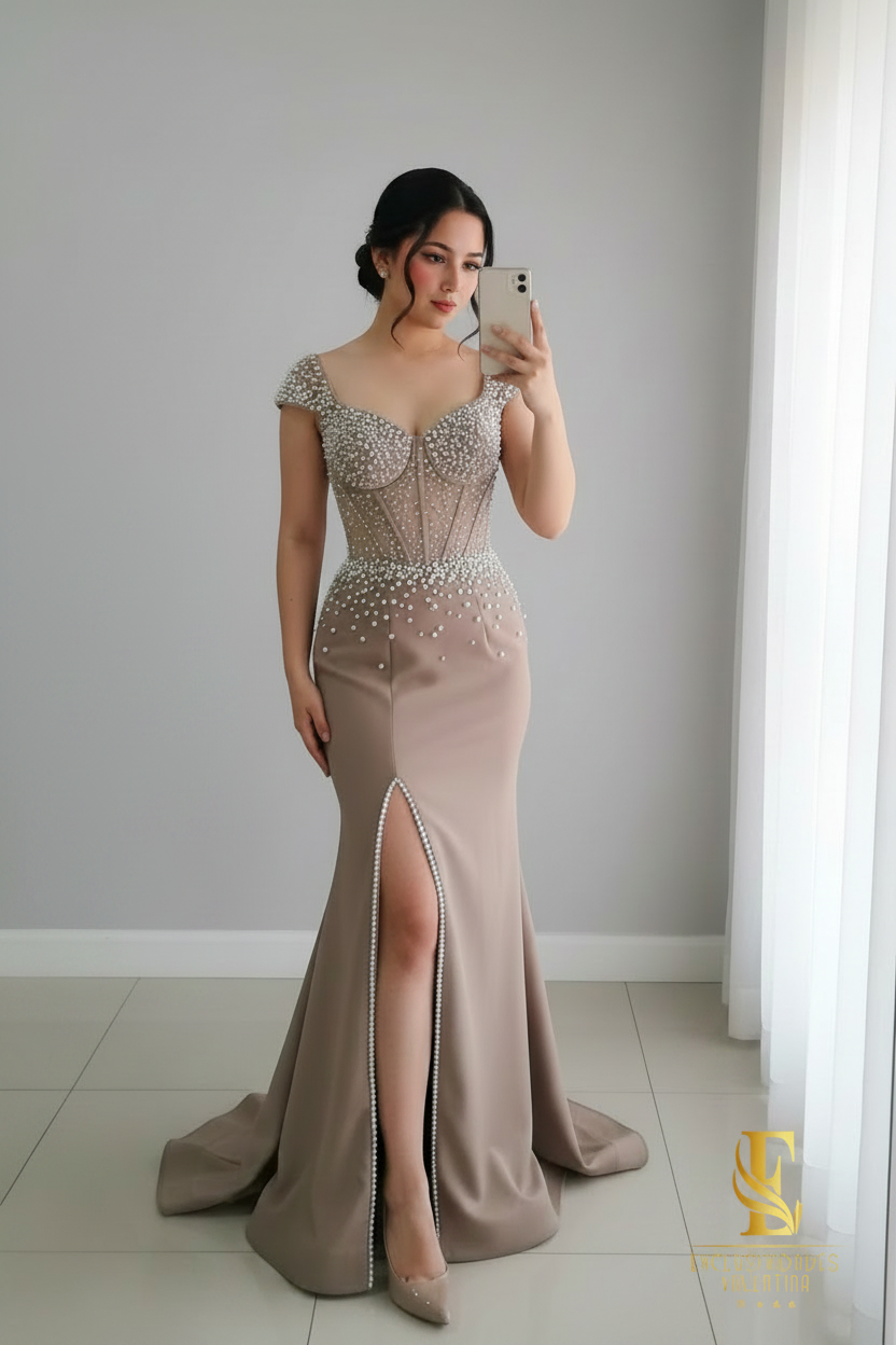 Vestido Sirena Champagne con Córset Transparente de Perlas cod.V247