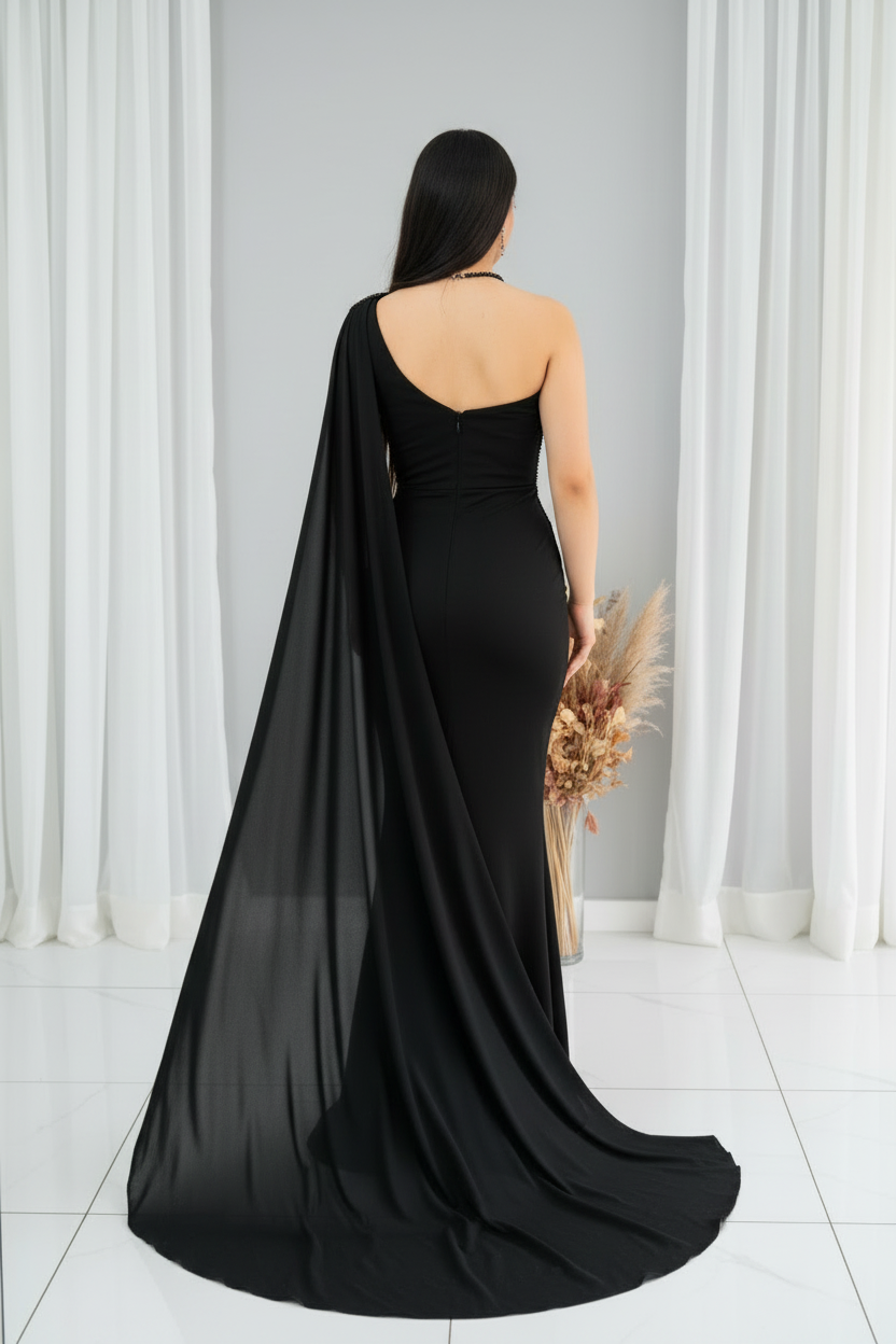 Vestido Negro Un Hombro Capa Larga Perlas cod.V316