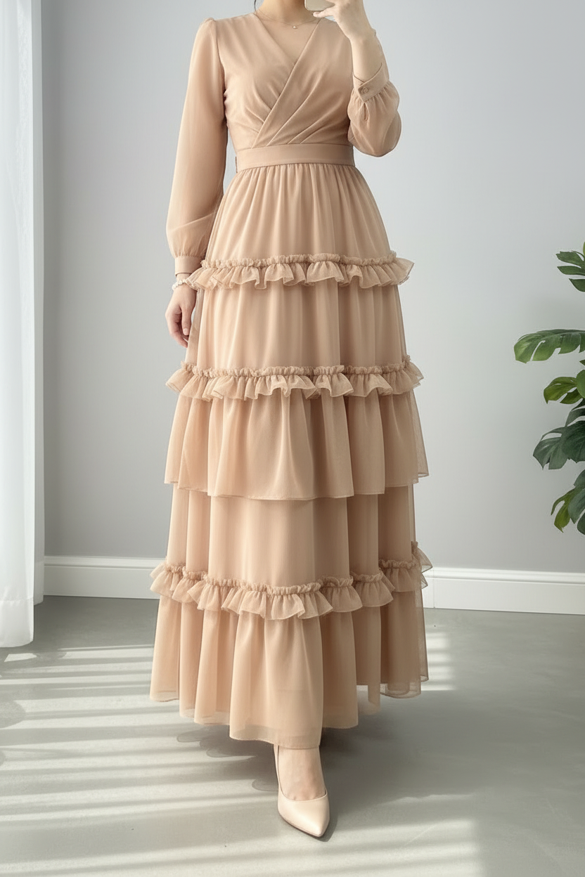 Vestido Nude Champagne Escote V Wrap Manga Larga Volantes Cascada cod.826